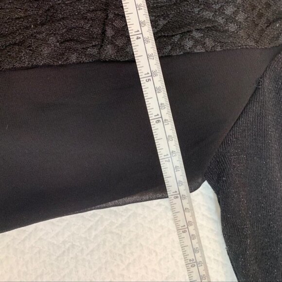 VINTAGE Elegant Prosper Black Sweater Textured Knit Tunic Top S - Picture 8 of 10